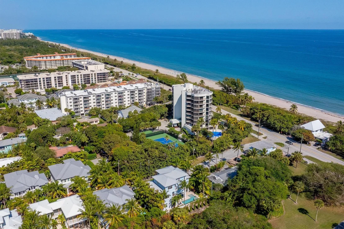 Photo of 970 Lago Mar Lane
