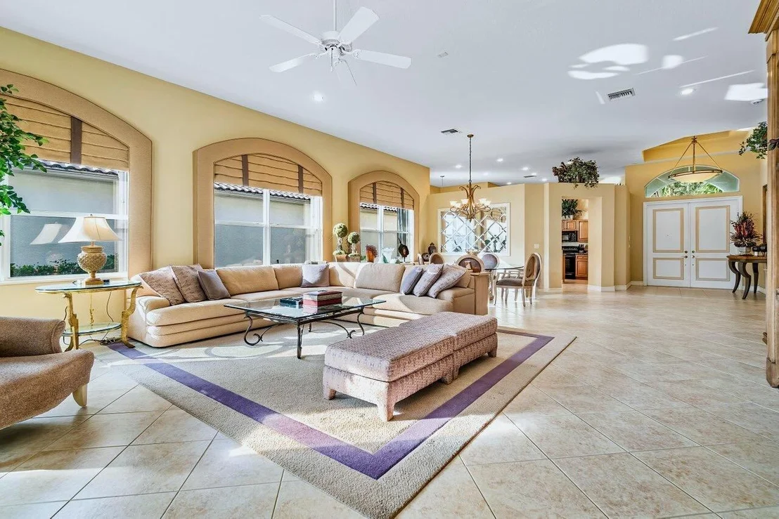 Photo of 56 Island Drive