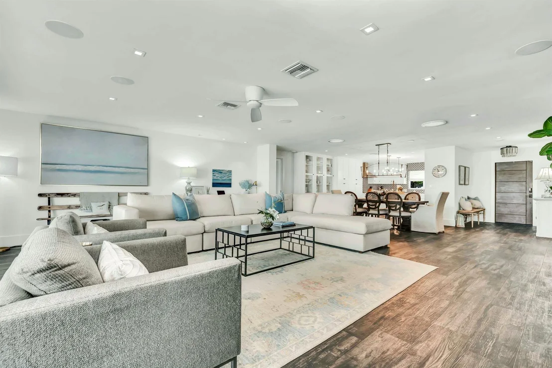 Photo of 972 Marlin Drive