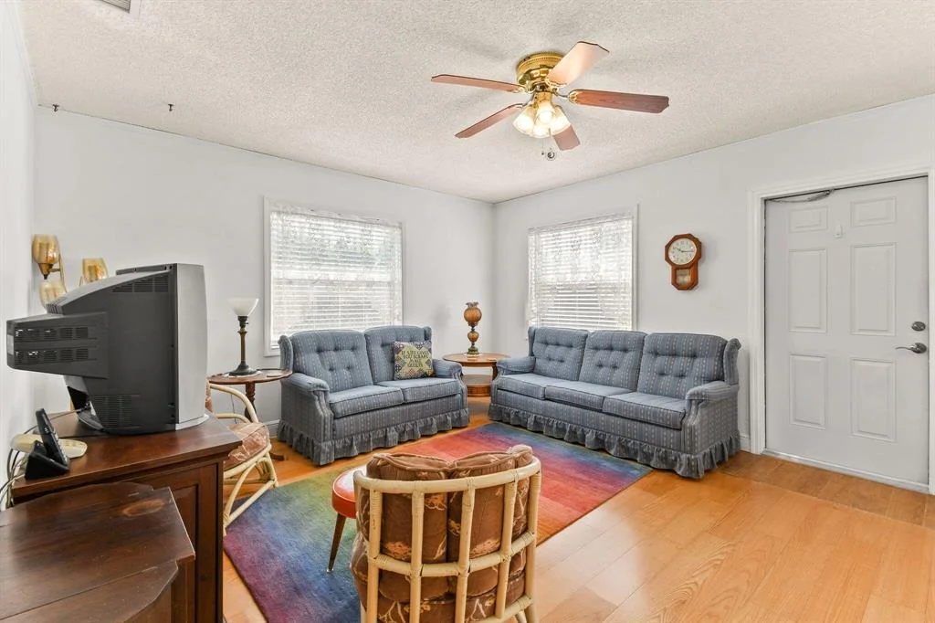 Photo of 305 5th Street