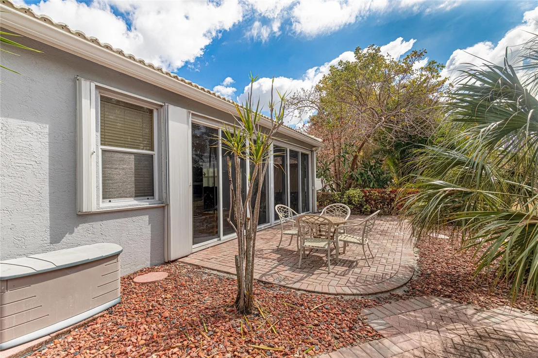Photo of 5892 Seashell Terrace