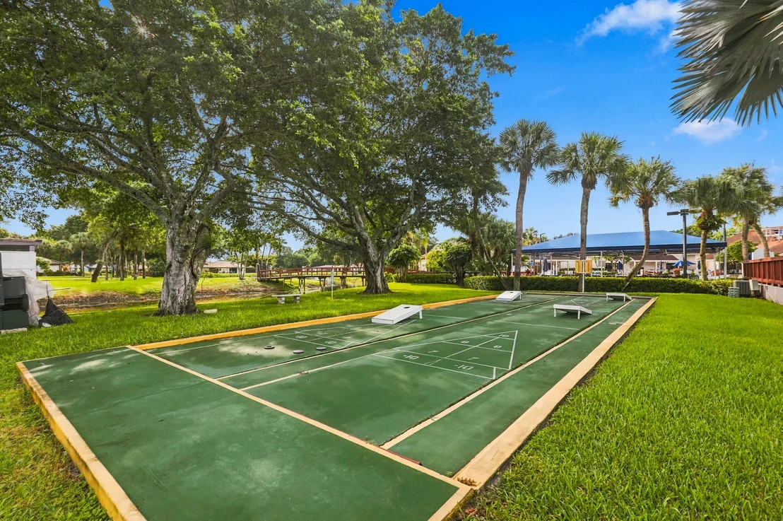 Photo of 5086 Pine Drive