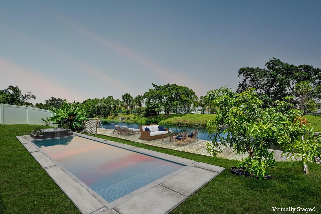 Photo of 802 NW 69th Terrace