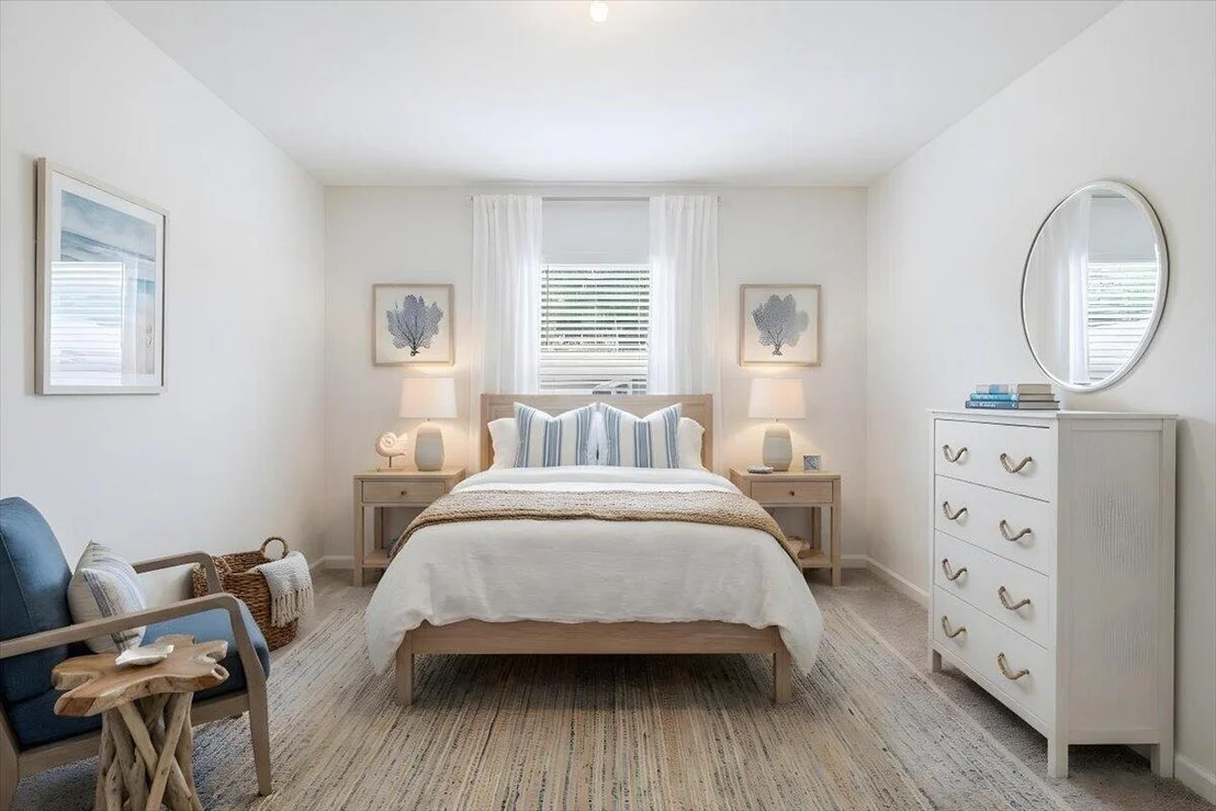 Photo of 1072 Roseland Road