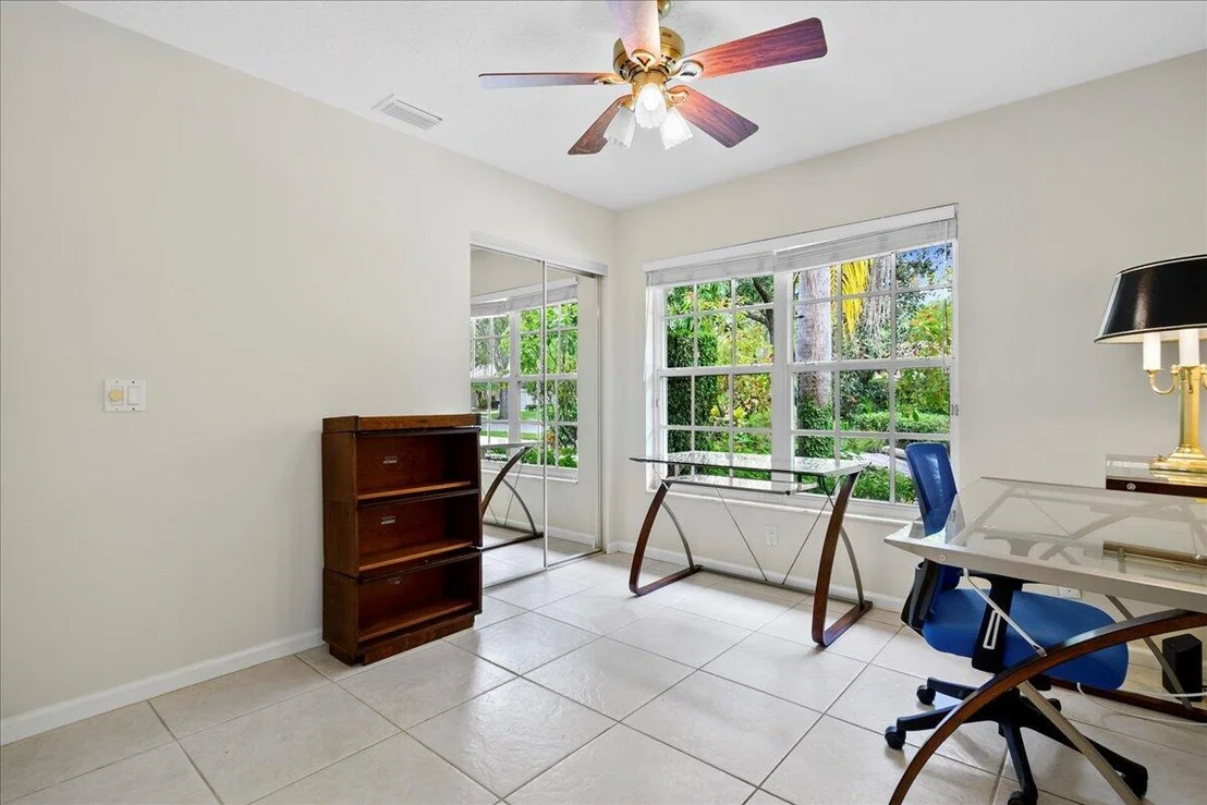 Photo of 140 Victorian Lane