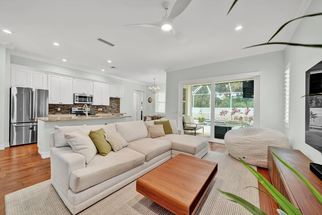 Photo of 516 Sweet Bay Circle