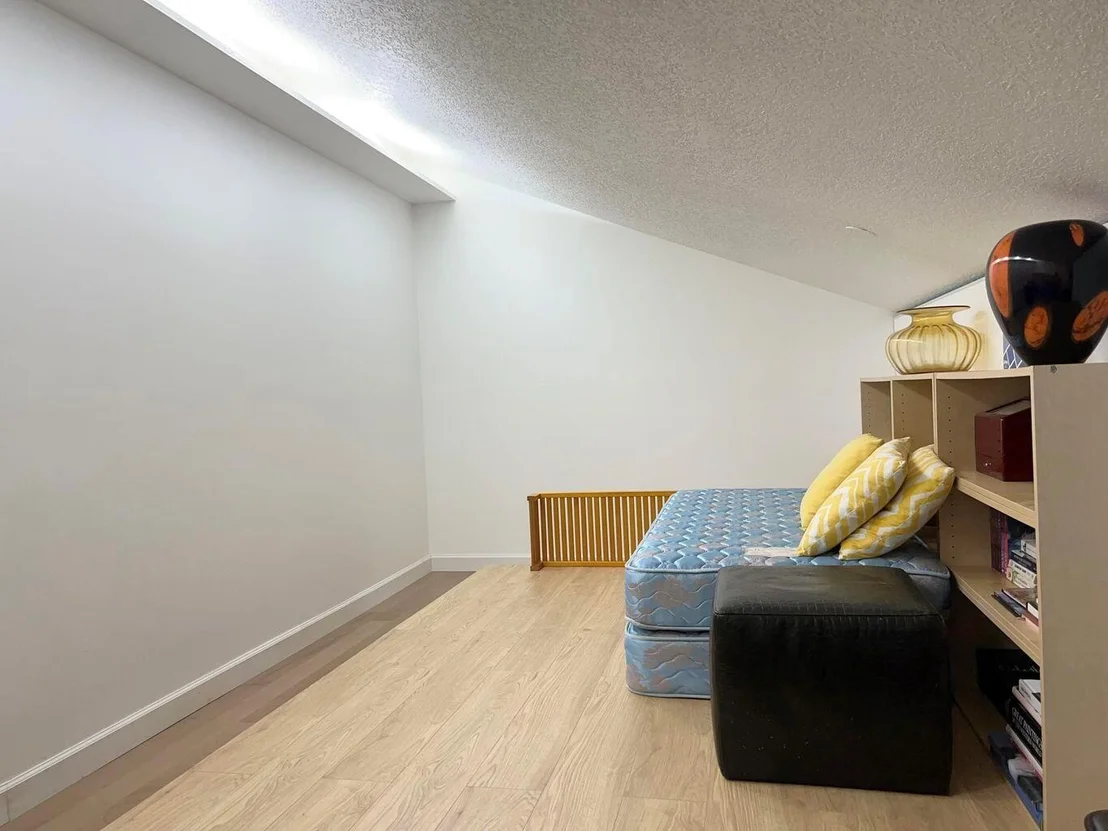 Photo of 214 River Park Drive