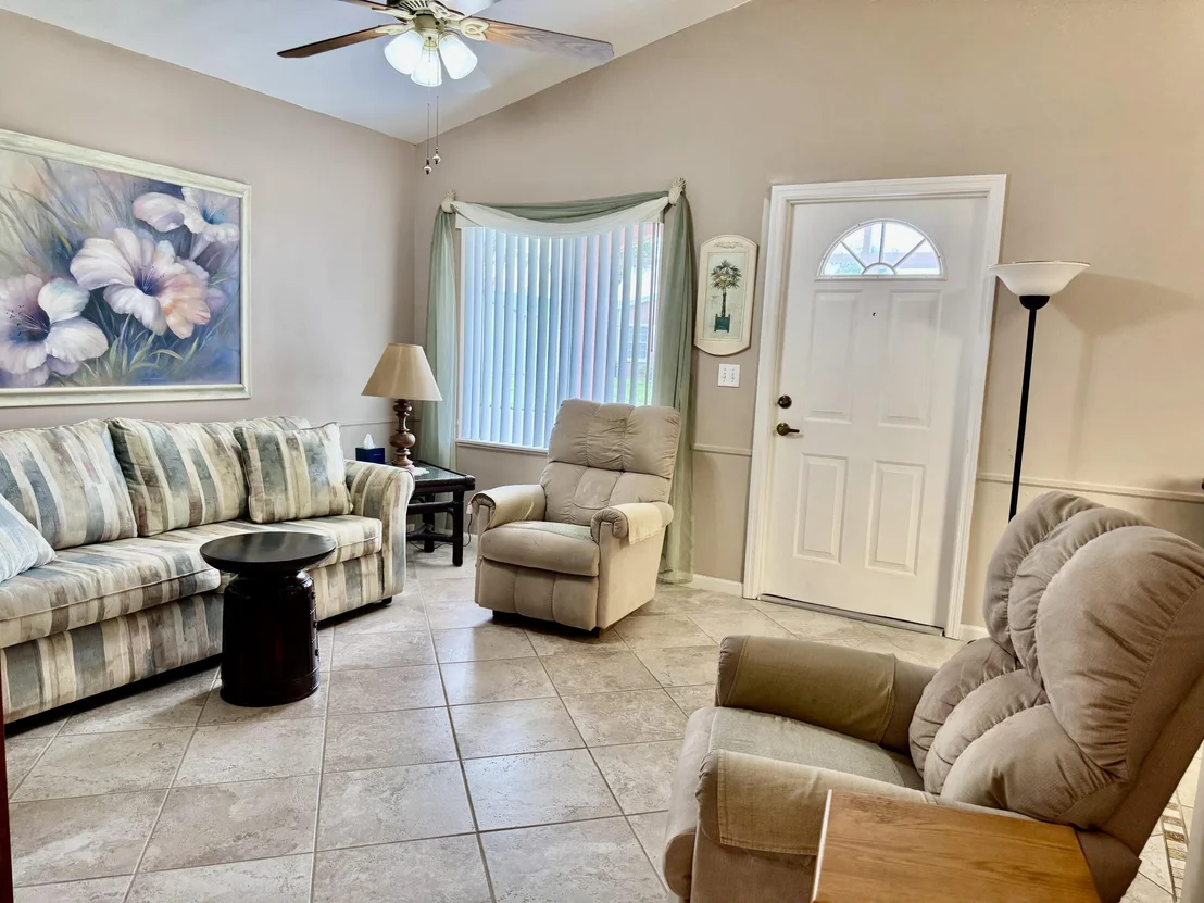 Photo of 4331 SW 11th Way