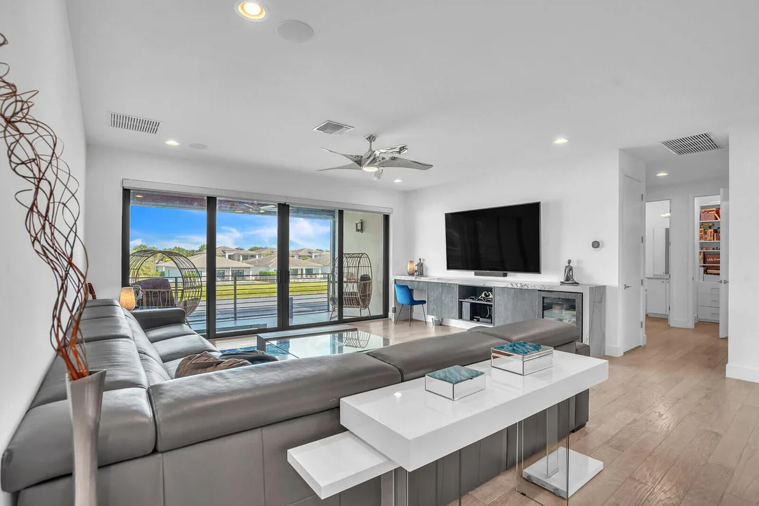 Photo of 8611 Dearborn River Way