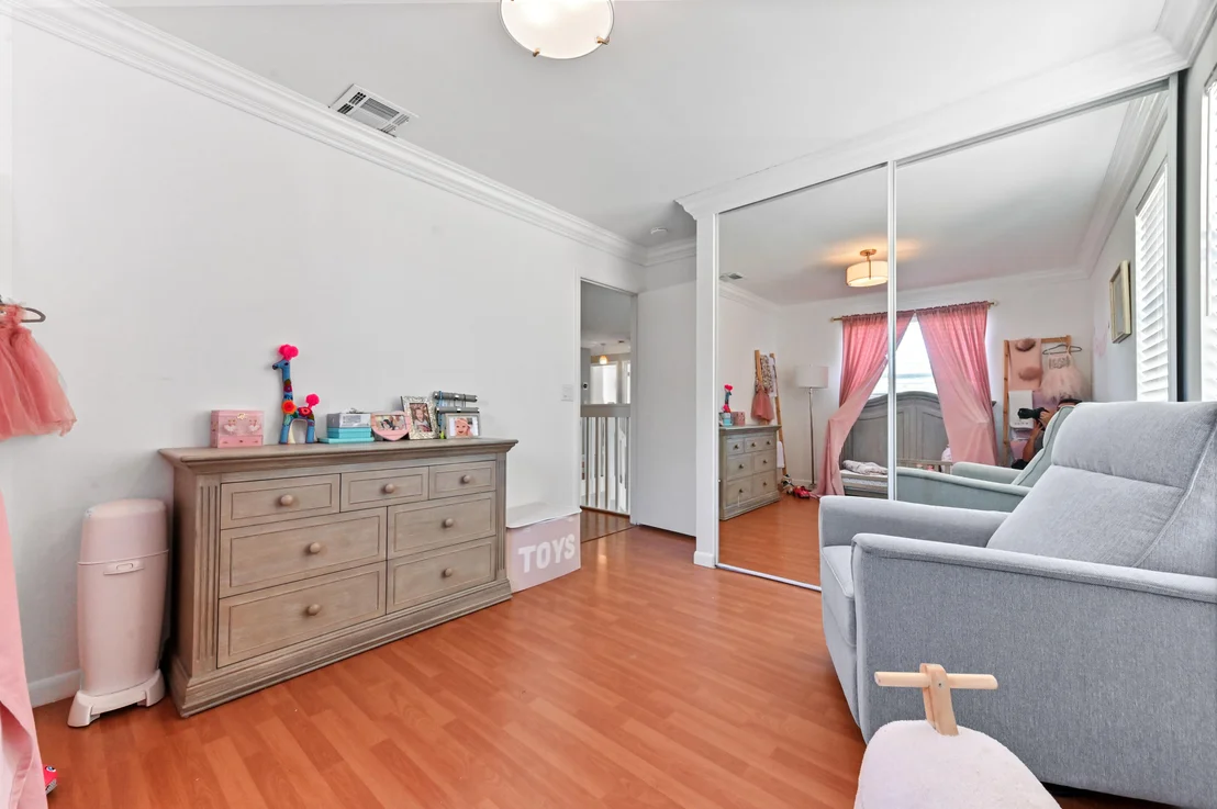 Photo of 6846 Ashburn Road