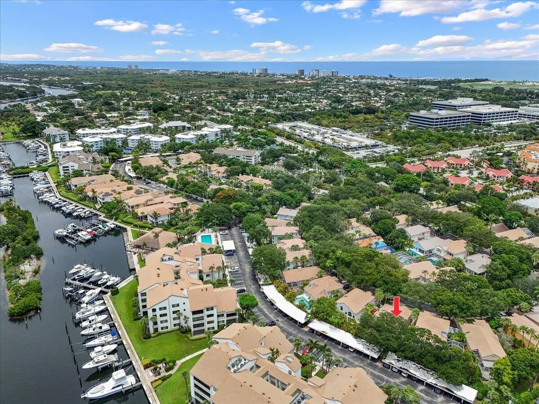 Photo of 21 Grand Bay Circle