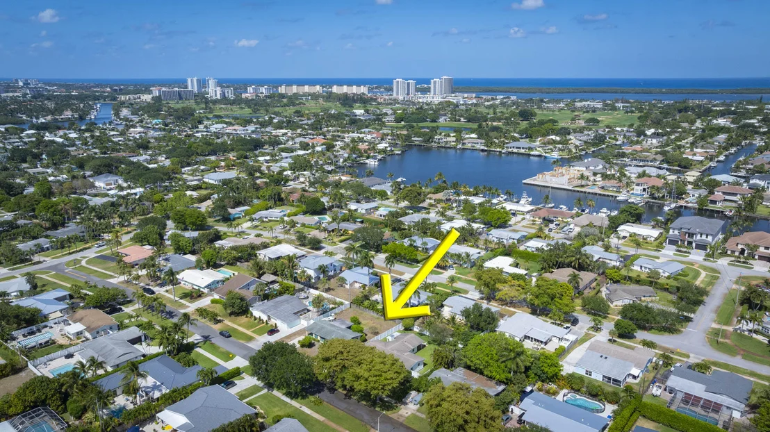 Photo of 736 Tradewind Drive