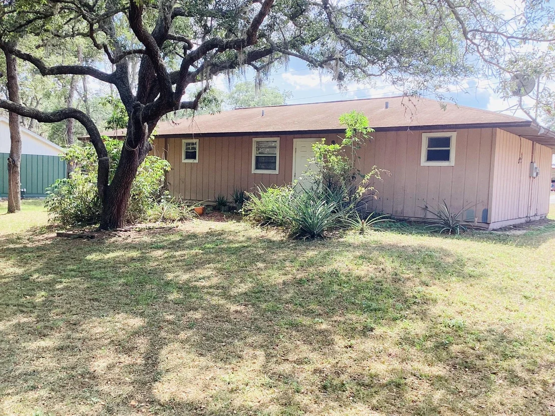 Photo of 1920 Melady Avenue
