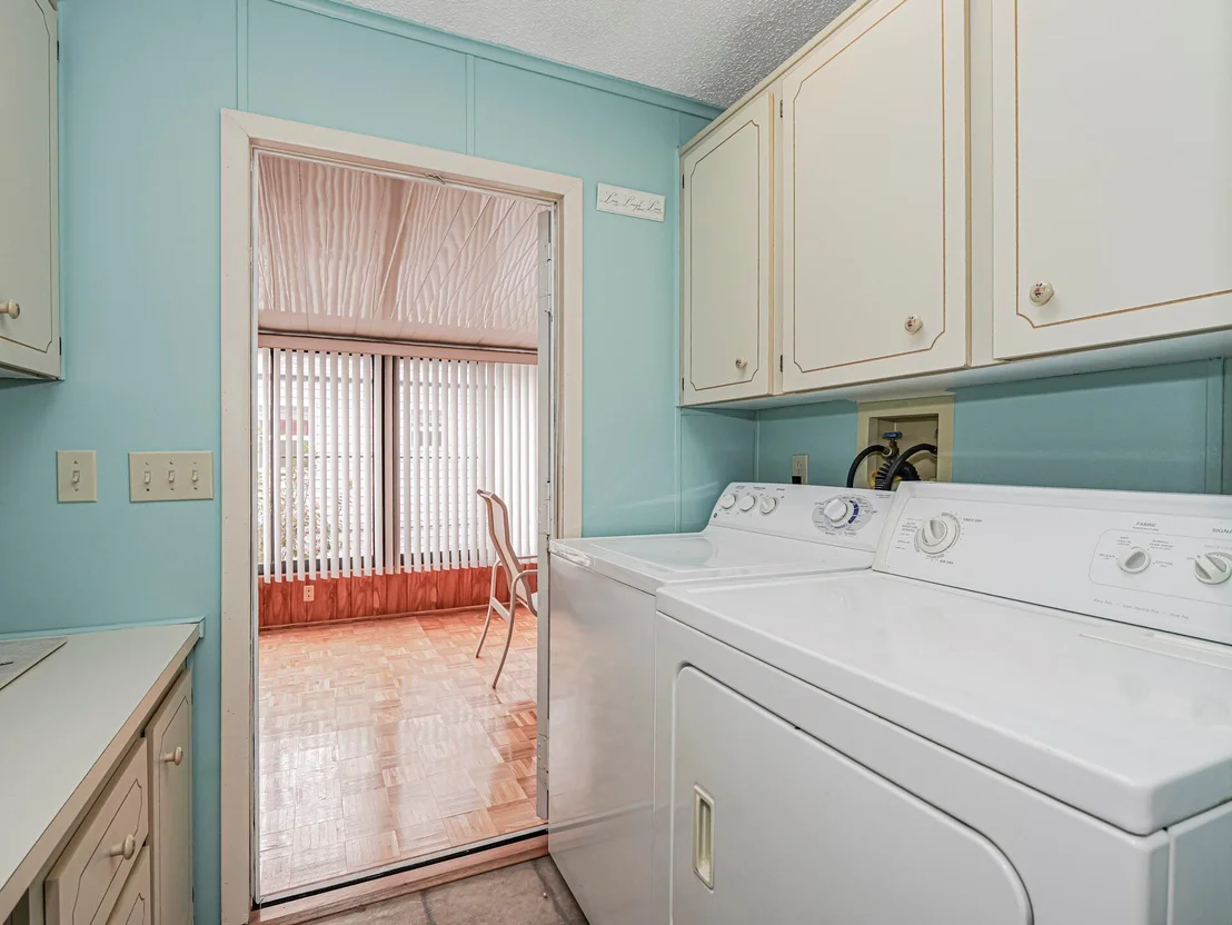 Photo of 1388 Barefoot Circle