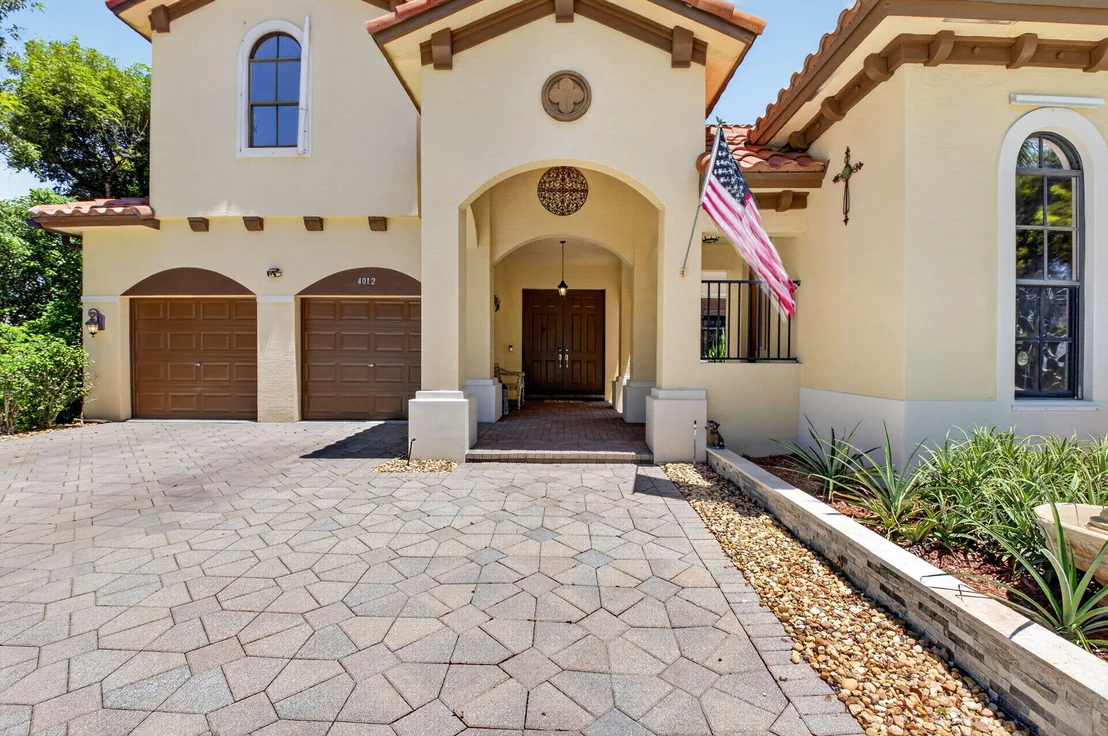 Photo of 4012 Artesa Drive