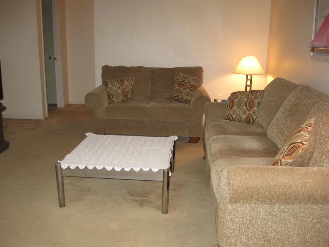 Photo of 5550 Mirror Lakes Boulevard