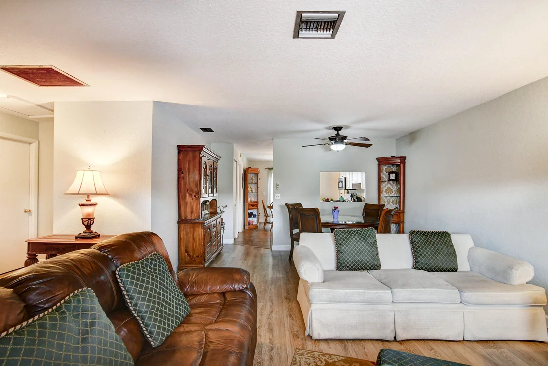 Photo of 6194 Moonbeam Drive