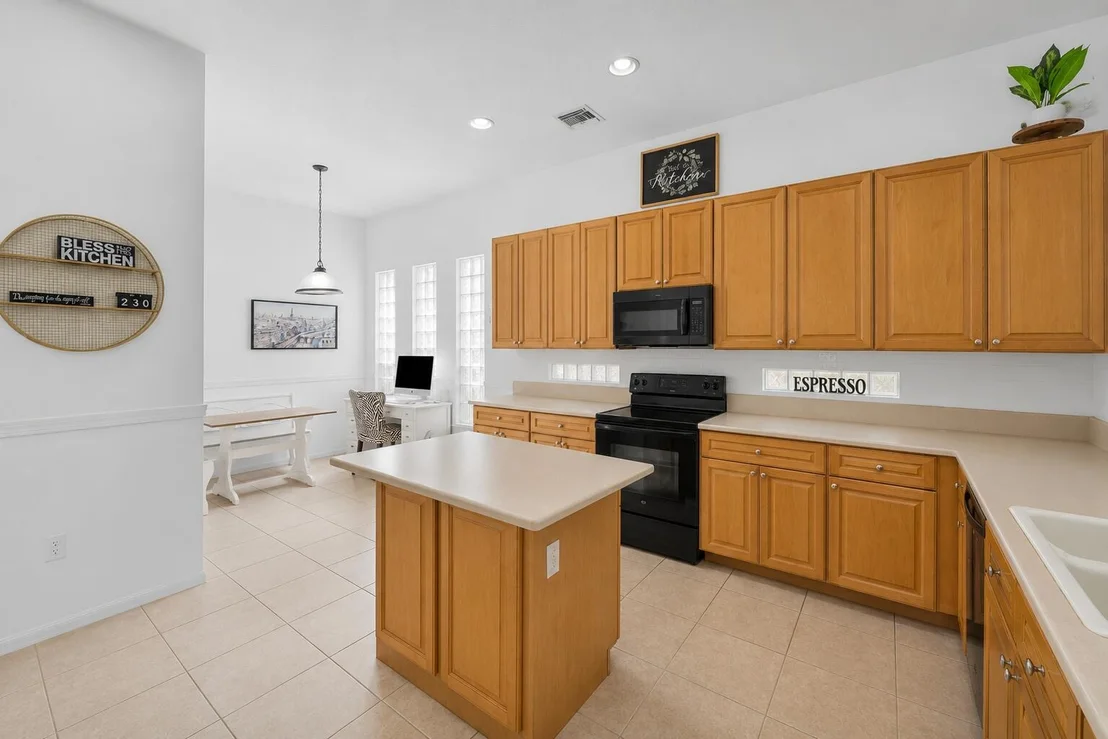 Photo of 140 Bellezza Terrace