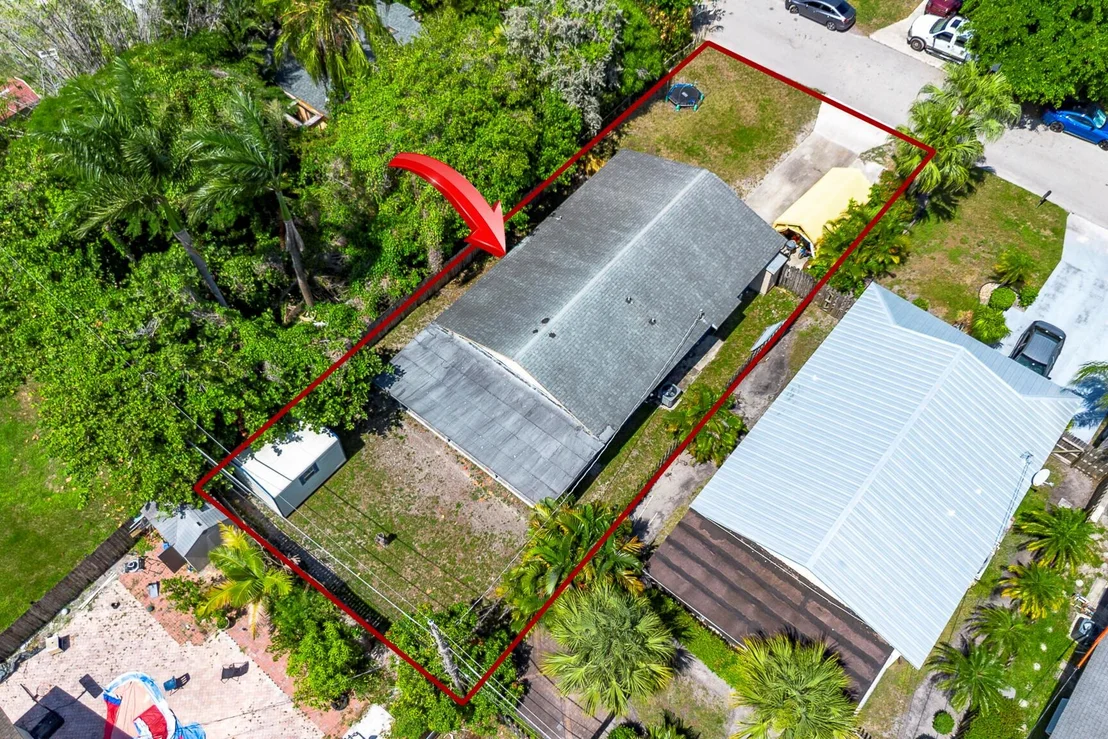 Photo of 7723 4th Terrace