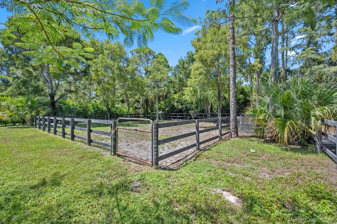 Photo of 2558 Palm Deer Drive