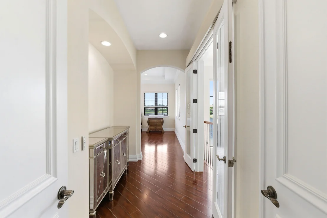 Photo of 8289 Emerald Avenue