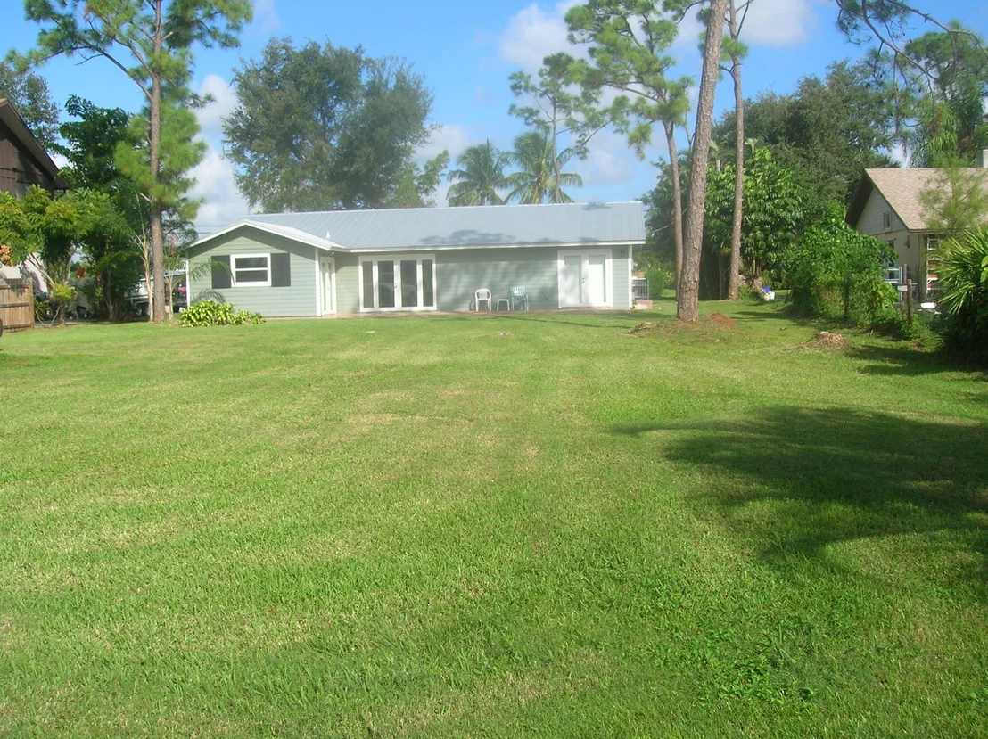 Photo of 7530 Seabreeze Drive