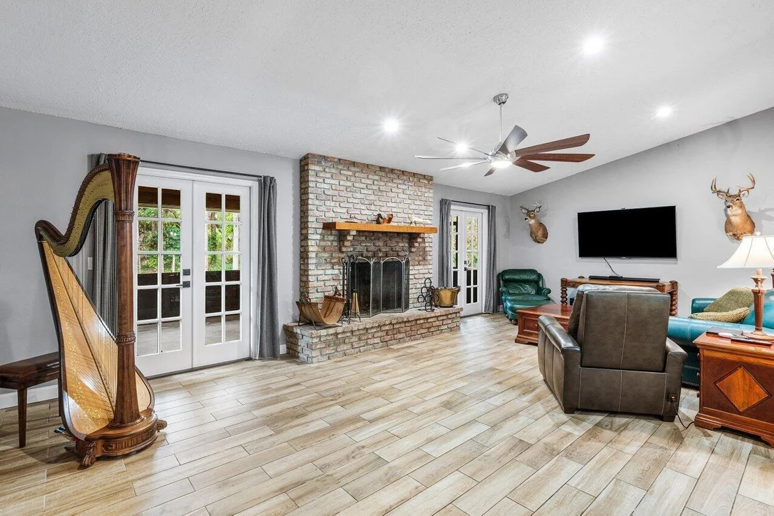Photo of 13089 Persimmon Boulevard