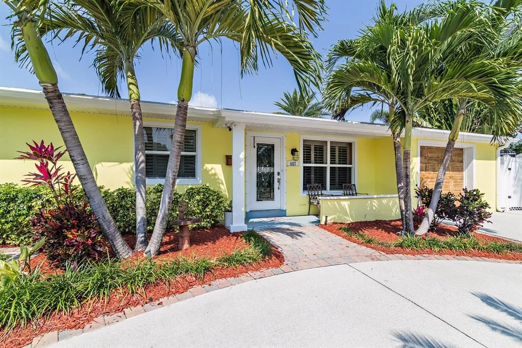 Photo of 657 Fairwind Drive