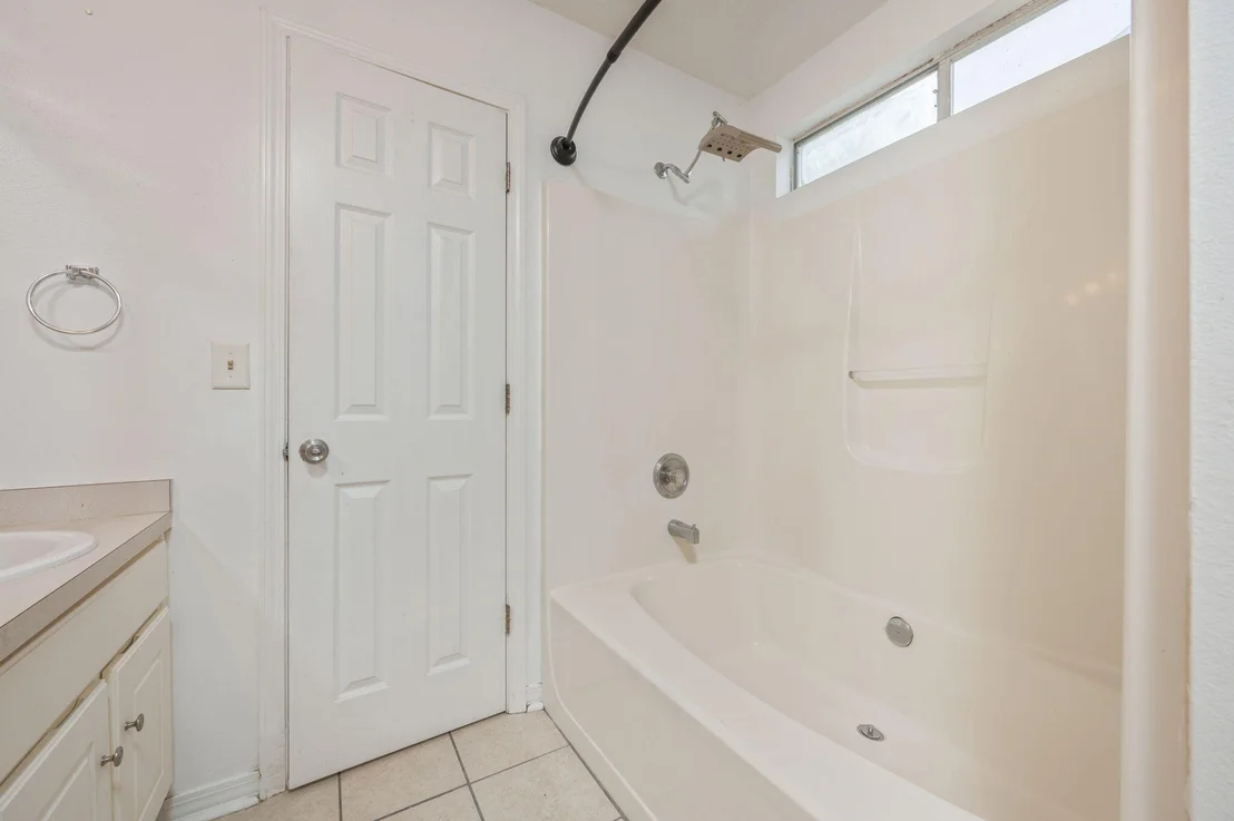 Photo of 4720 Whitewater Lane