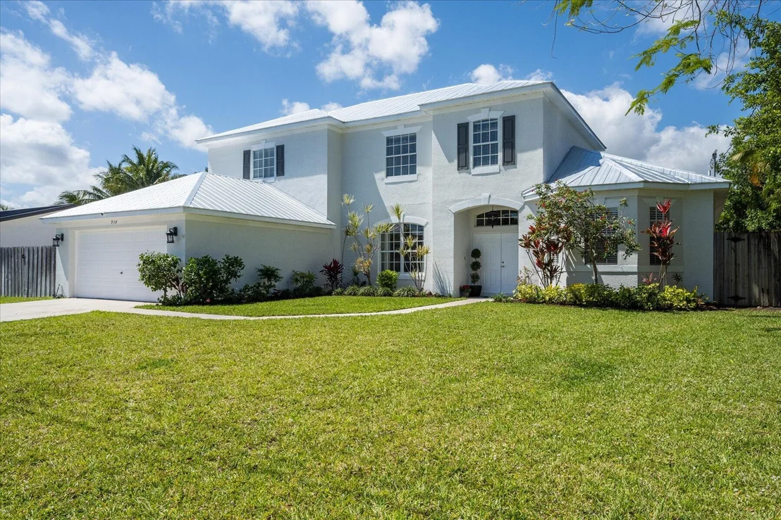 Photo of 938 Marlin Drive