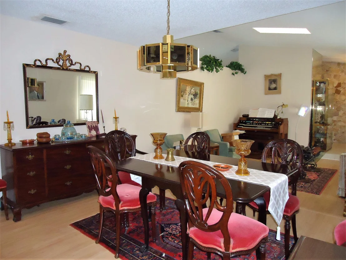 Photo of 3129 Lakeview Drive