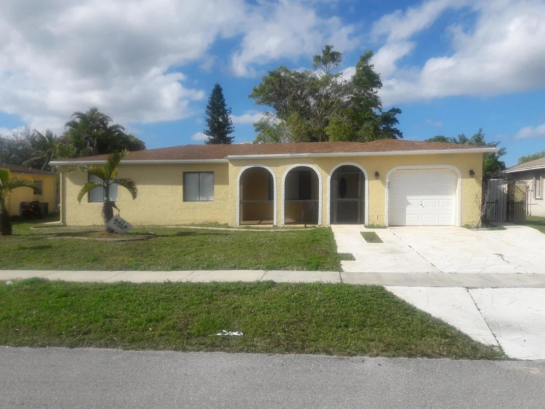 Photo of 22317 Boulder Street