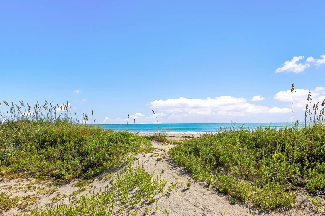Photo of 1491 N Ocean Boulevard