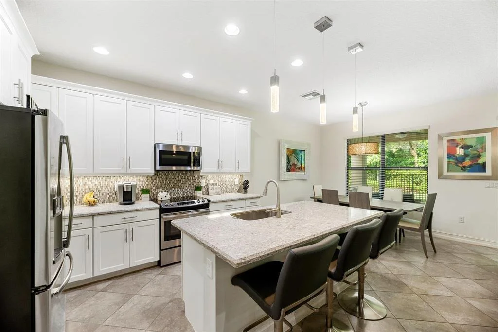 Photo of 13775 Moss Agate Avenue