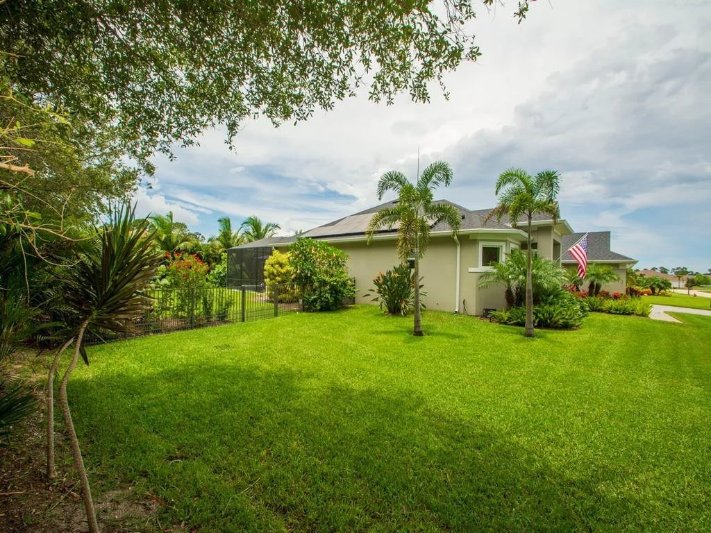 Photo of 8353 Paladin Square