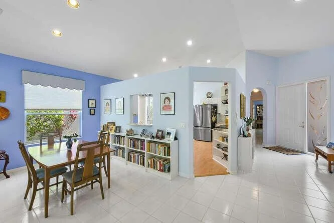Photo of 5297 Brookview Drive