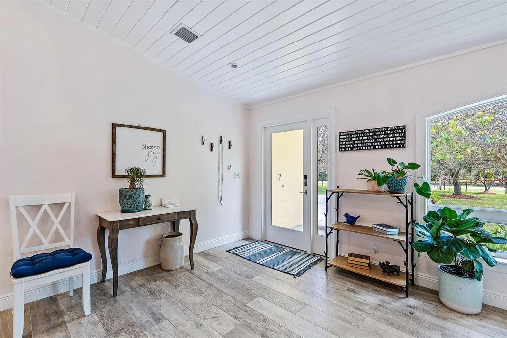 Photo of 15211 97th Drive N