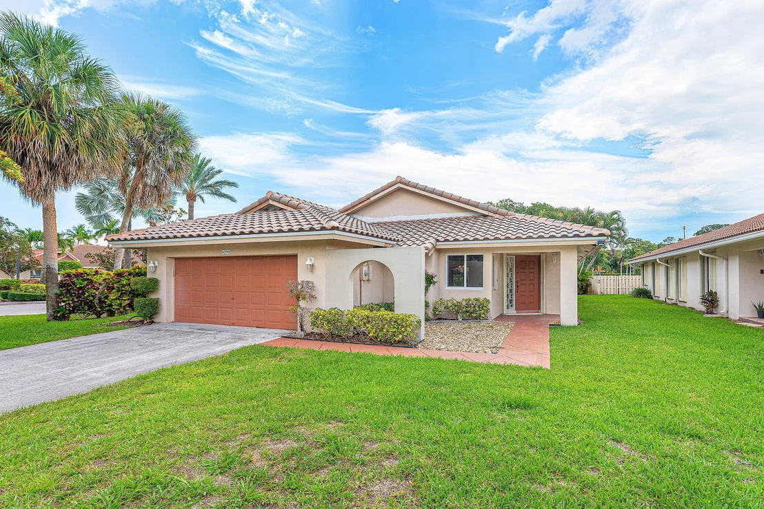 Photo of 6290 Sweet Maple Lane