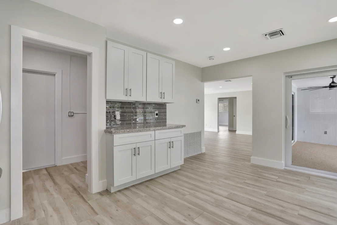 Photo of 421 SE 5 Terrace