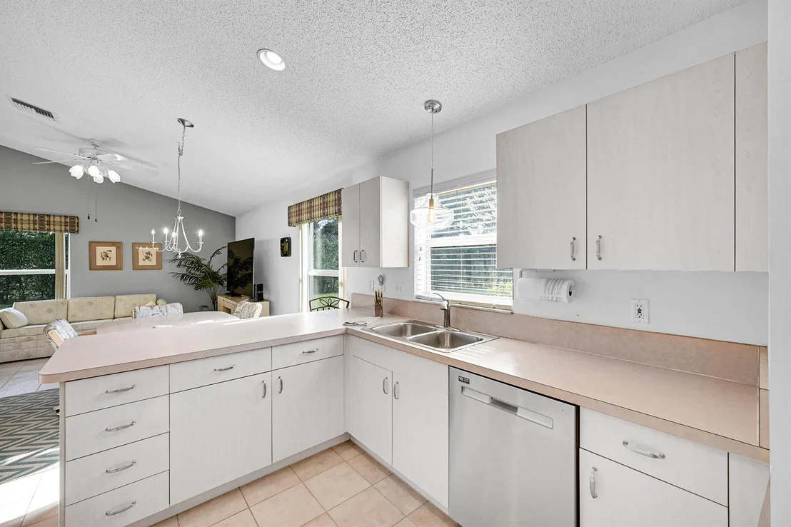 Photo of 5145 Robino Circle