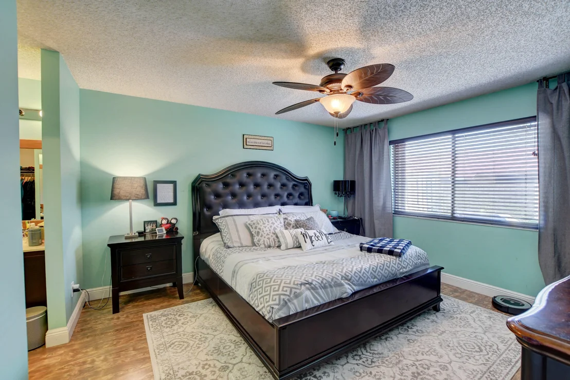 Photo of 14 Walcott Drive