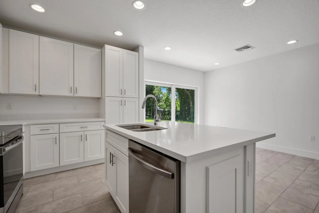 Photo of 3534 NW 32nd Avenue