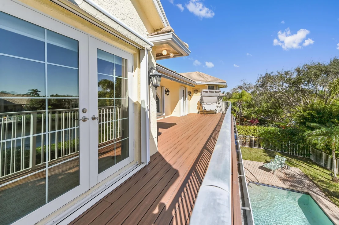 Photo of 8817 SE Compass Island Way