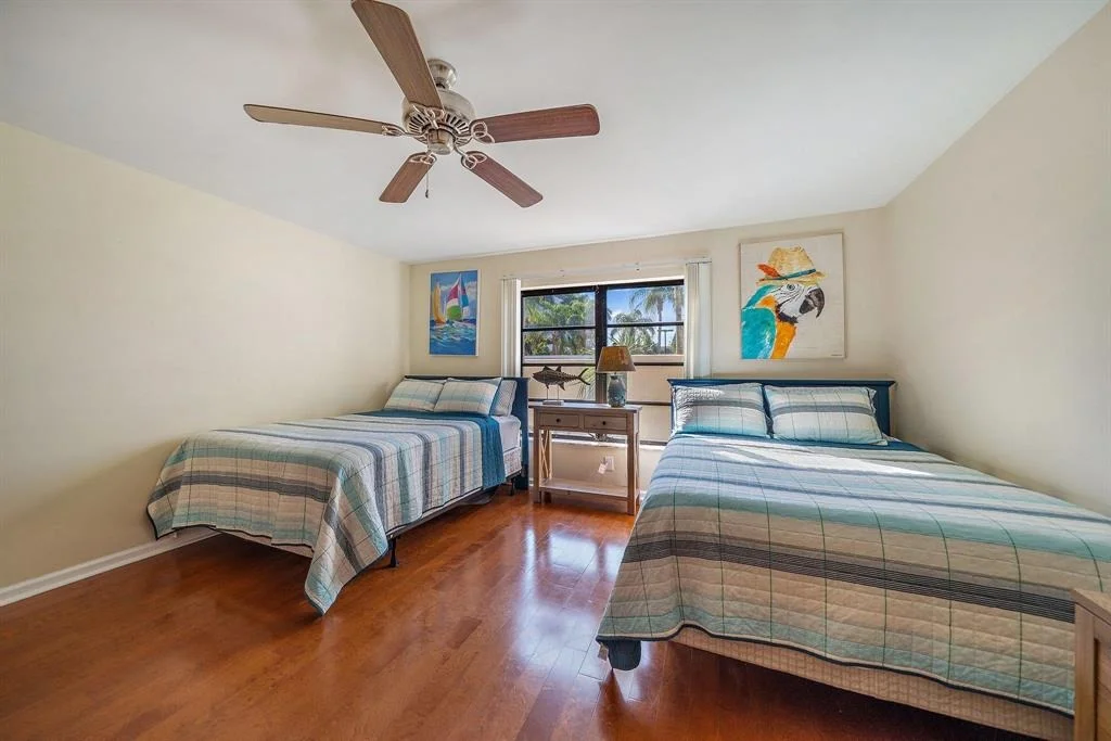 Photo of Unit 106E at 300 N Highway A1a