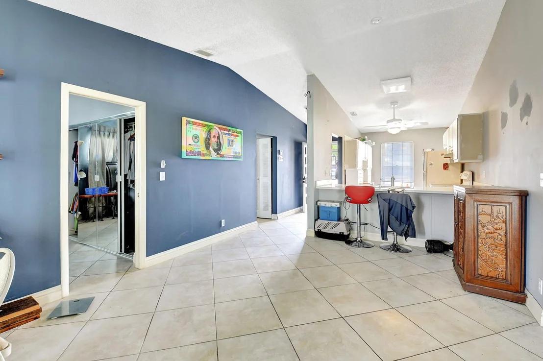 Photo of 5241 Breadfruit Circle