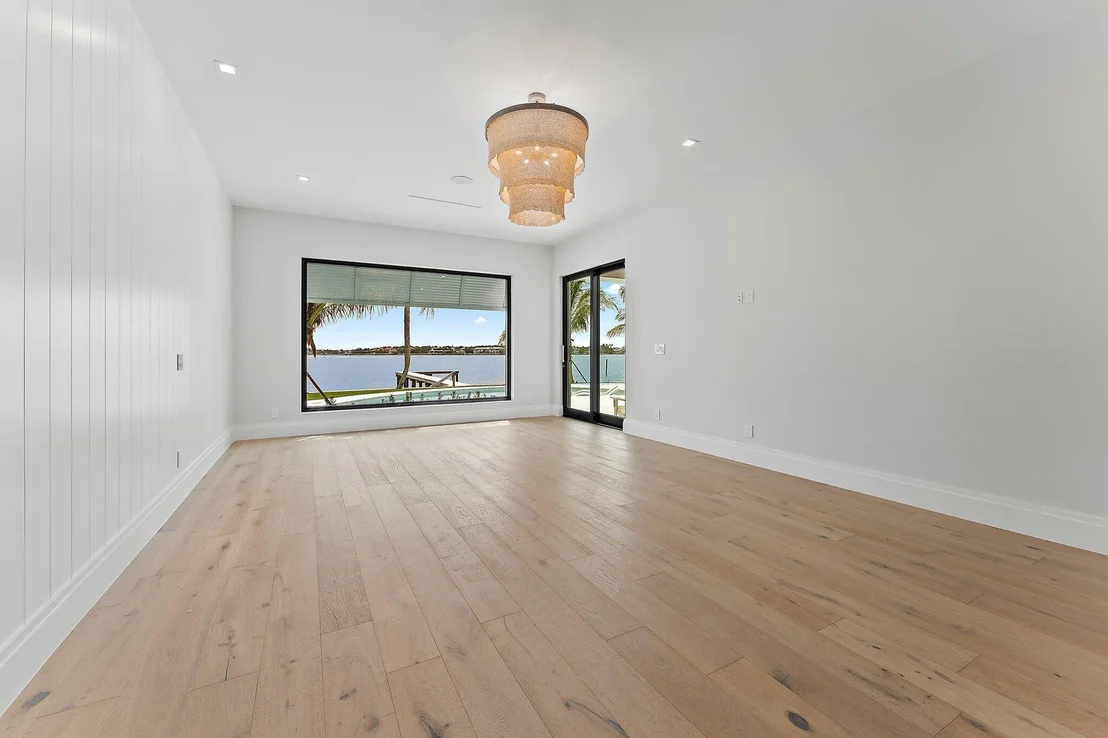 Photo of 21 Bay Harbor Road