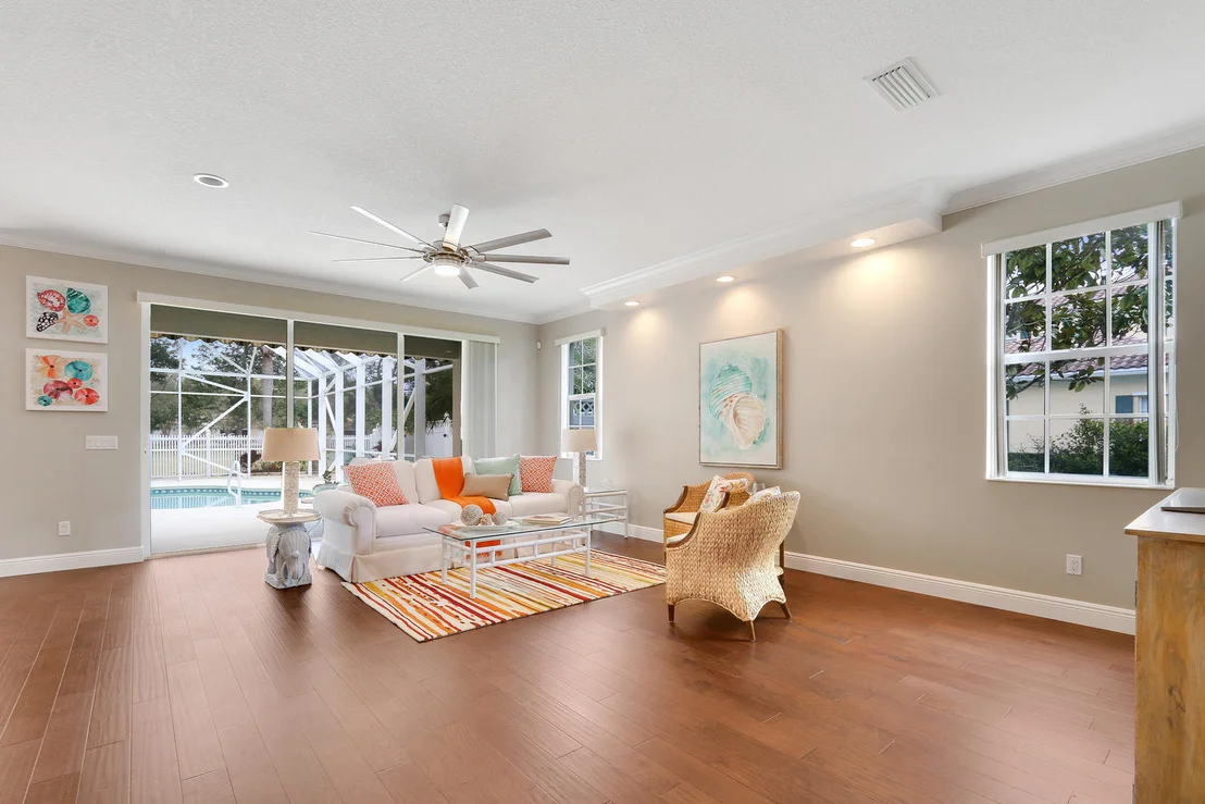 Photo of 4019 Community Drive