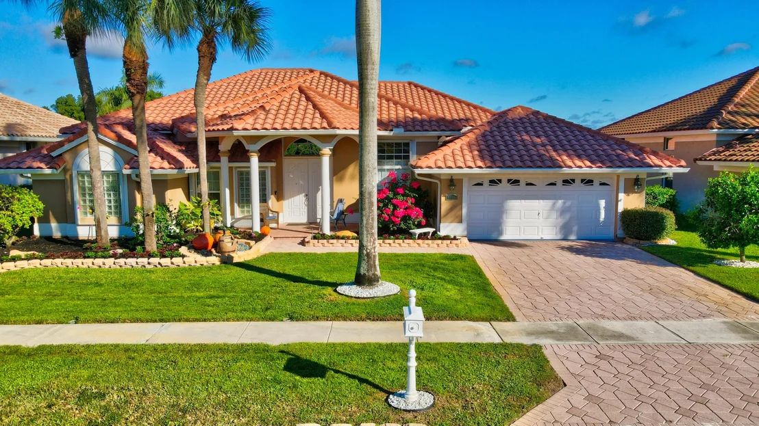 Photo of 10546 Maple Chase Drive