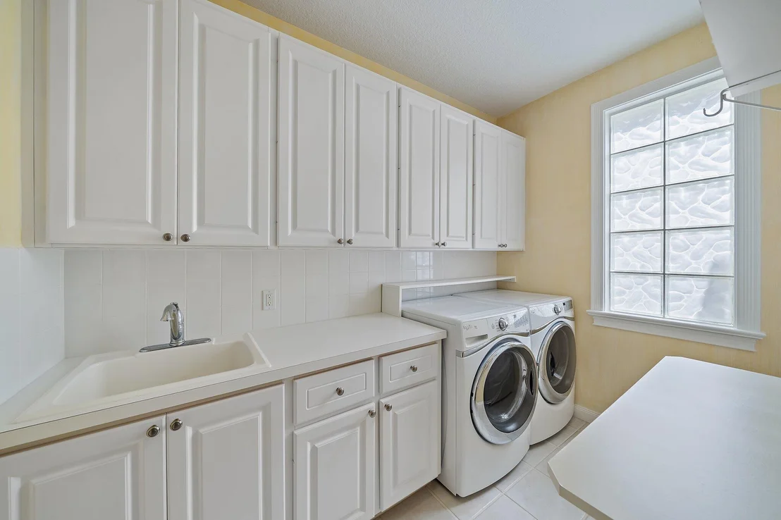Photo of 129 Barbados Drive