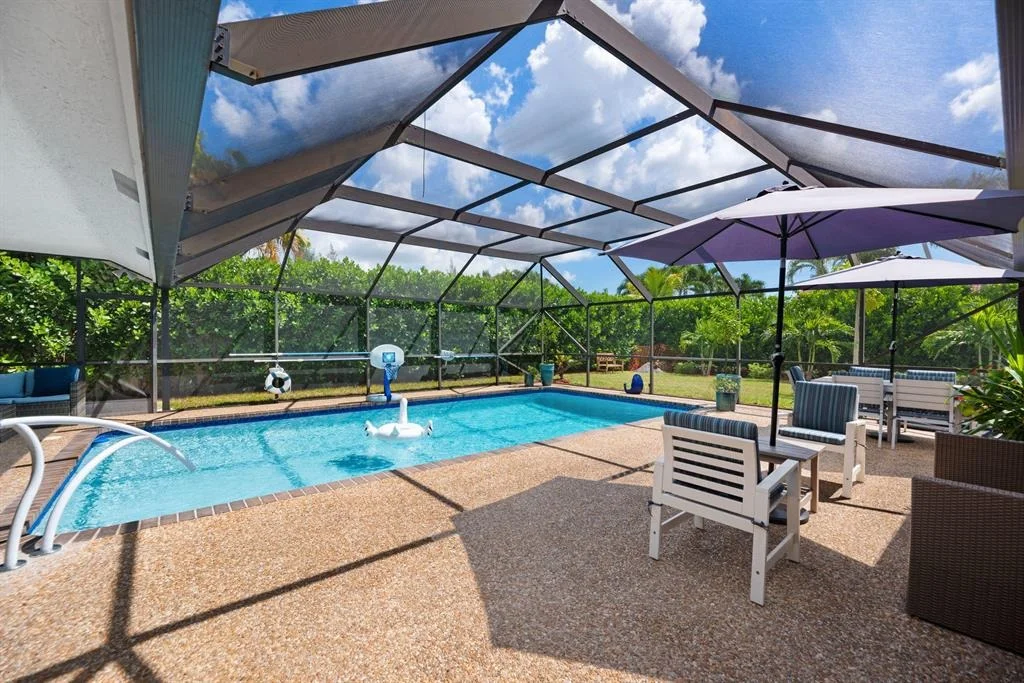 Photo of 9536 Old Pine Road